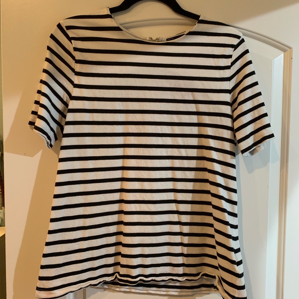 Gap shirt